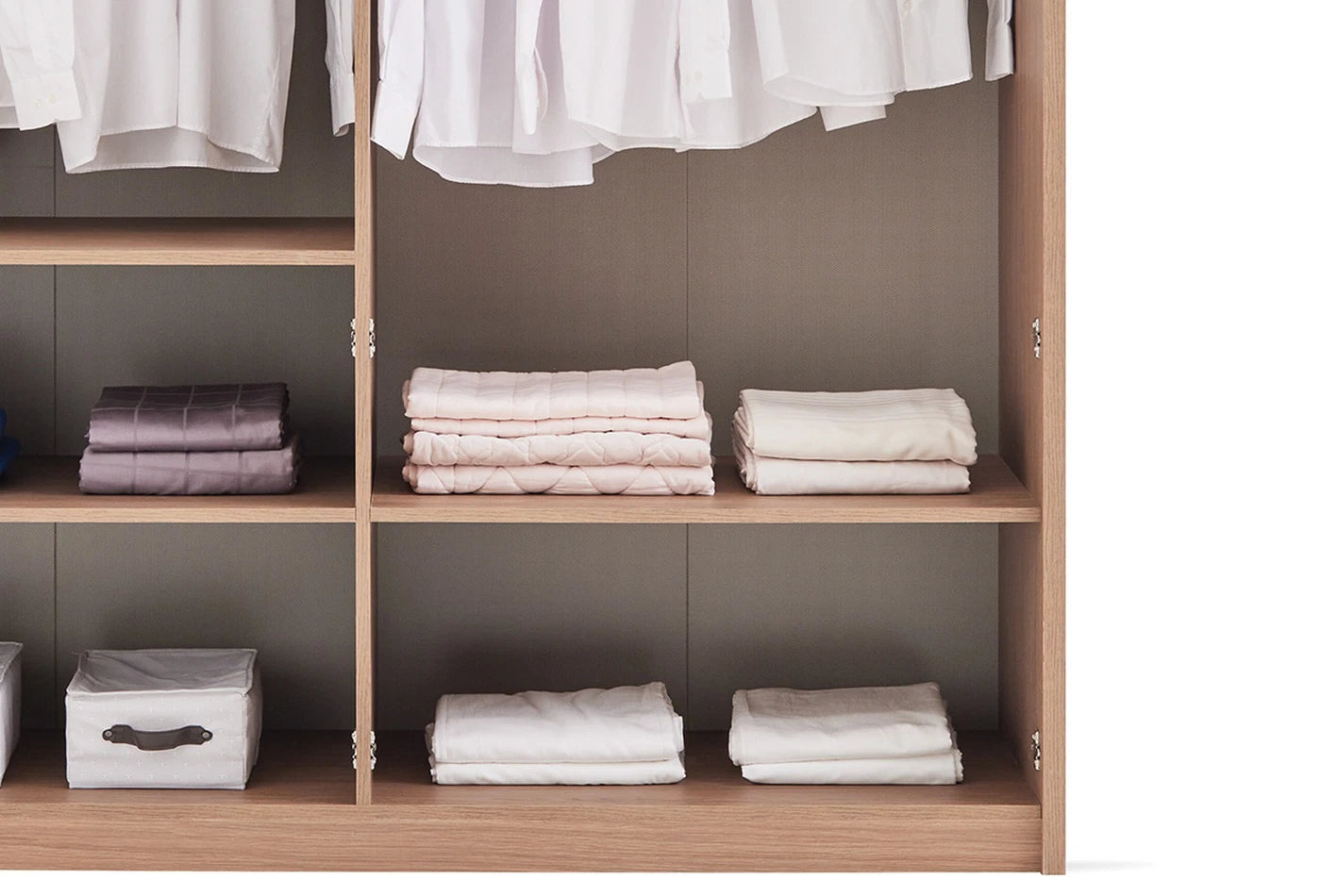 Четирикрилен гардероб Paloma